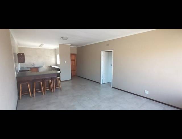 2 BEDROOM TOWNHOUSE FOR SALE IN SILVERFIELDS
